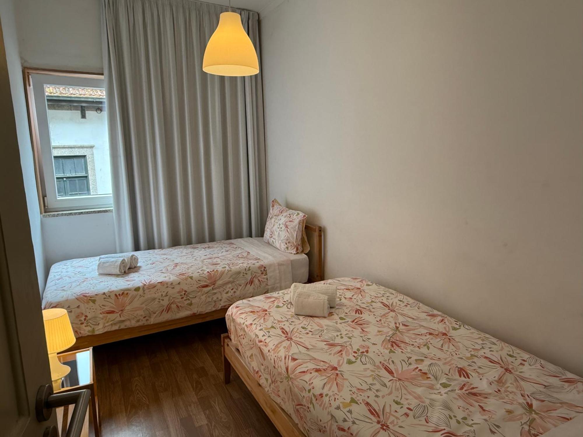Apt4 - Oporto2All Вила Нова ди Гая Екстериор снимка